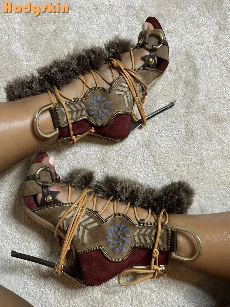 Sandales rétro en daim patchwo - Sandal Strappy Heeled avis et prix